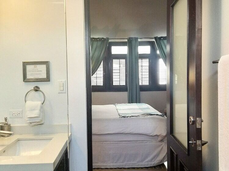 اتاق لوکس با تخت بزرگ, La Terraza De San Juan