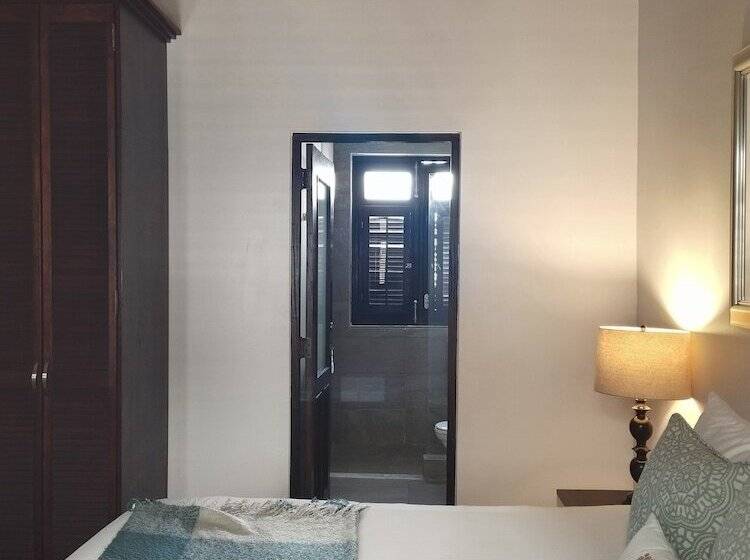 اتاق لوکس با تخت بزرگ, La Terraza De San Juan