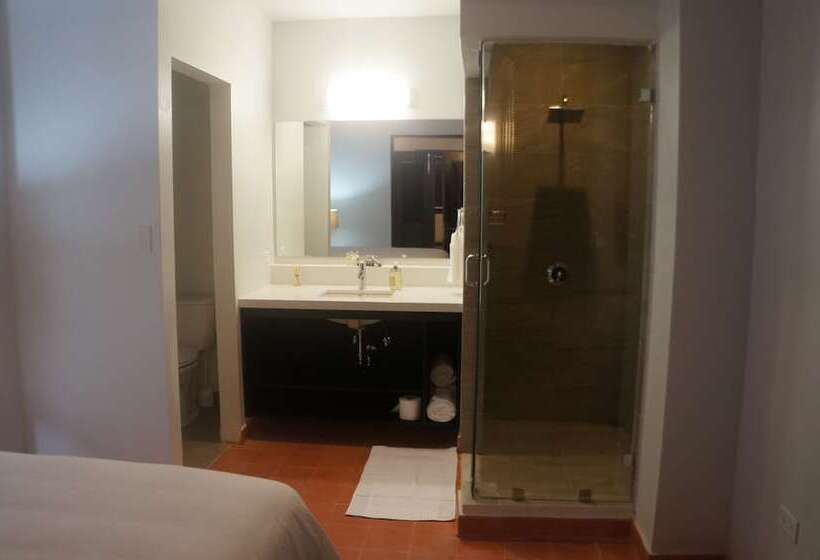 سوییت, La Terraza De San Juan