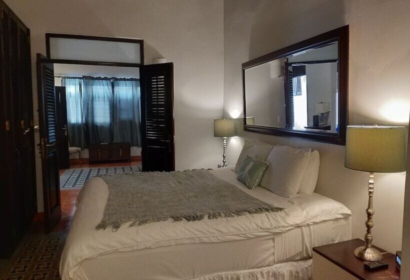 سوییت, La Terraza De San Juan