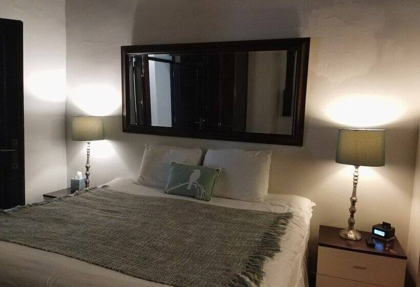 سوییت, La Terraza De San Juan