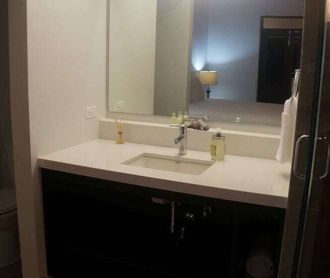 سوییت, La Terraza De San Juan