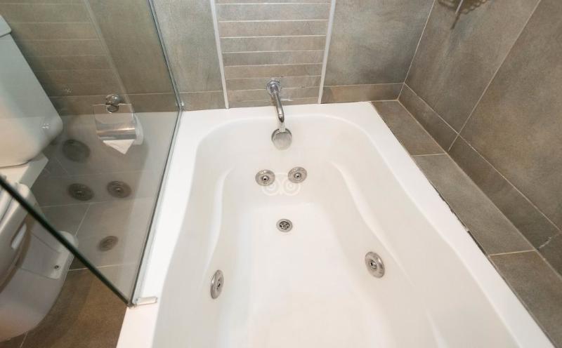 سوییت لوکس, La Terraza De San Juan