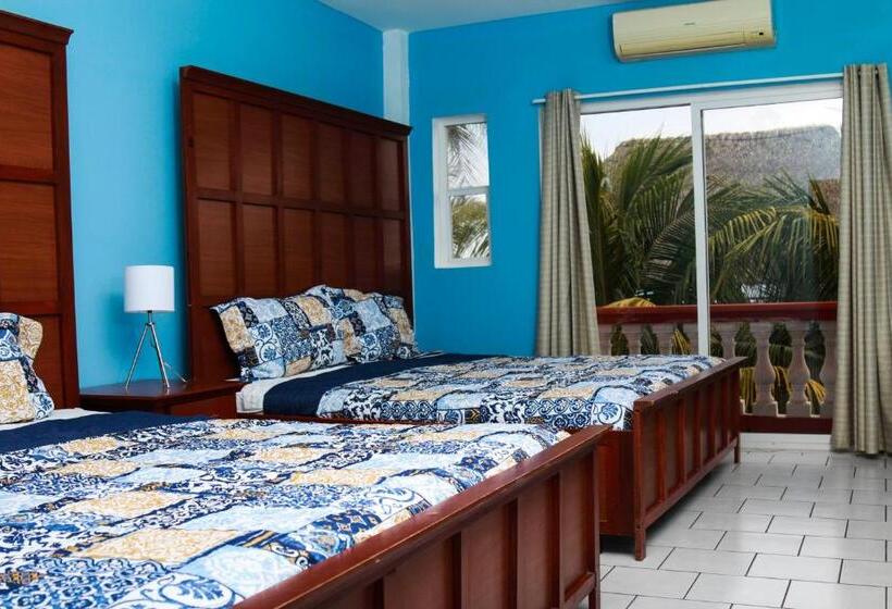 اتاق استاندارد با چشم‌انداز دریا, Sabas Beach Resort