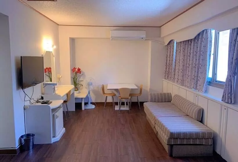 اتاق خانوادگی, Traveler Hotel Taitung