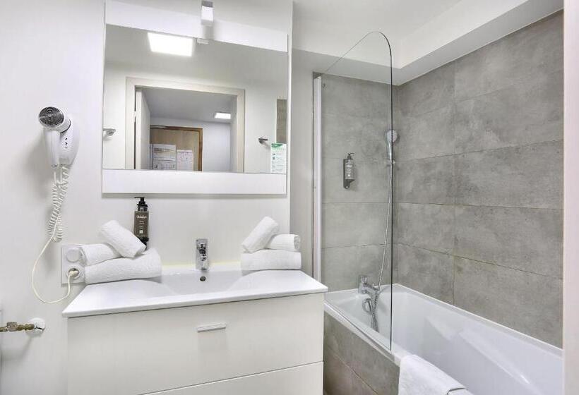 Апартаменты 2 Спальни, Odalys City Toulouse Colombélie