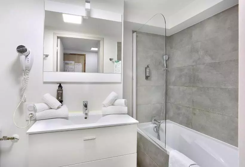 آپارتمان 2 خوابه, Appart'hôtel Odalys City Colombélie