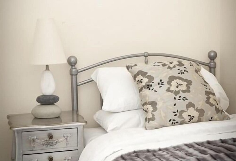 标准单人间, The Eagles