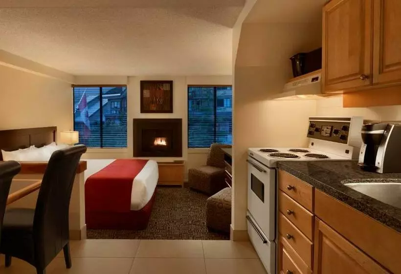 スタンダードスタジオ, Mountain Side Hotel Whistler By Executive