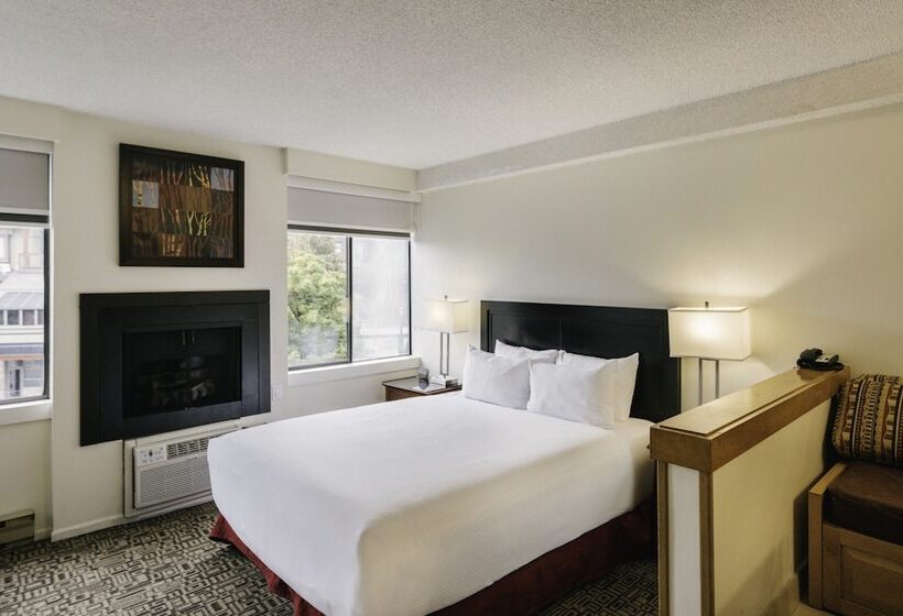 Студия Стандарт, Mountain Side Hotel Whistler By Executive