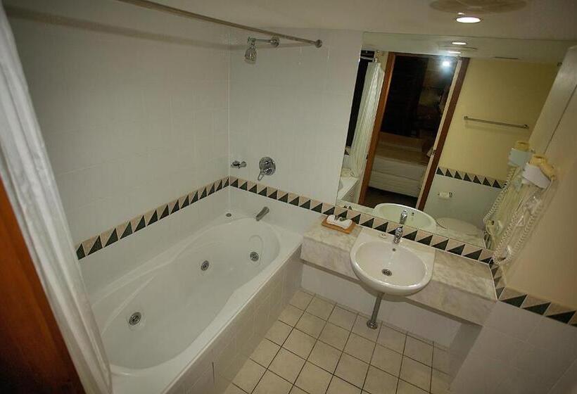 １階の１ベッドルームアパートメント, Silkari The Pavilions