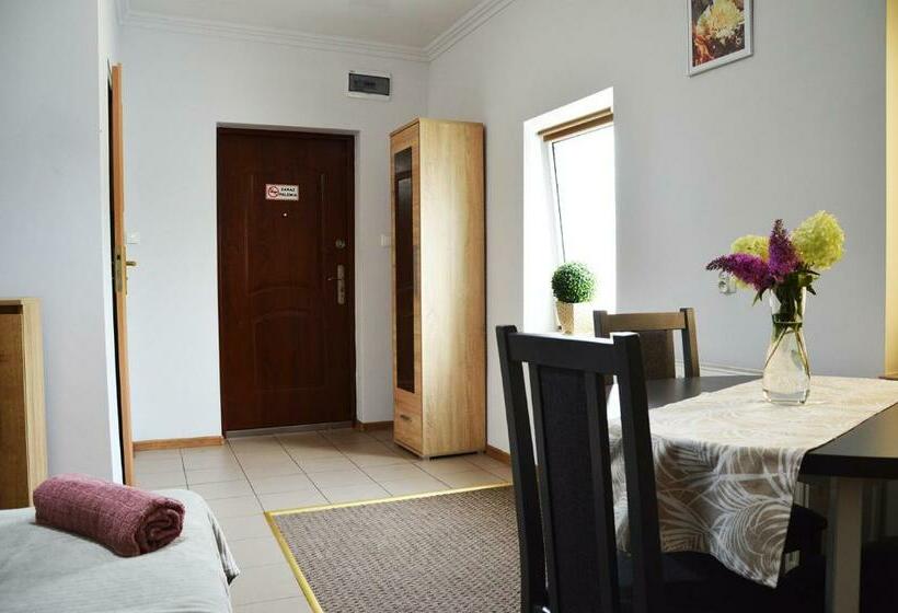 １ベッドルームのデラックスアパートメント, Apartament Adabet