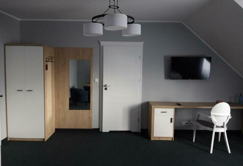 Номер Стандарт, Dworek Czardasz Strzebielino   Wejherowo