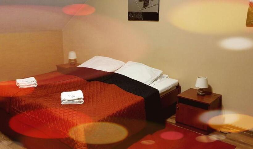 スタンダードルーム, Zajazd Forest