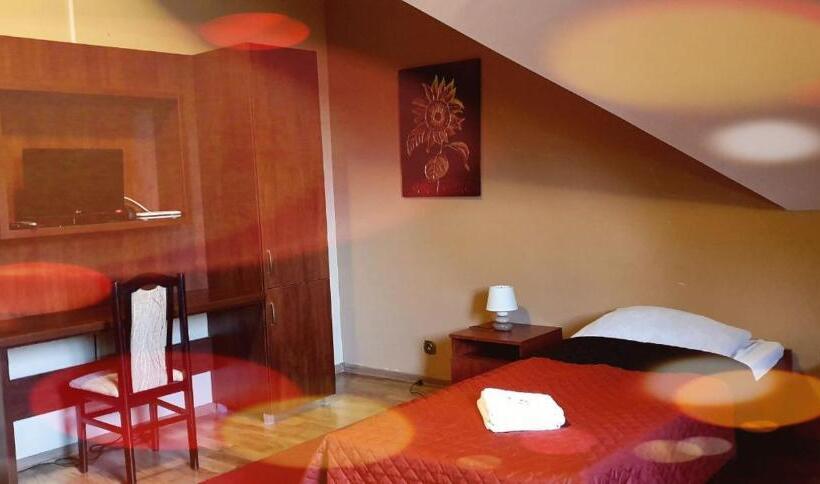 スタンダードシングルルーム, Zajazd Forest