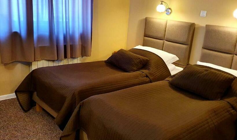 غرفة قياسية, Zajazd Zaścianek