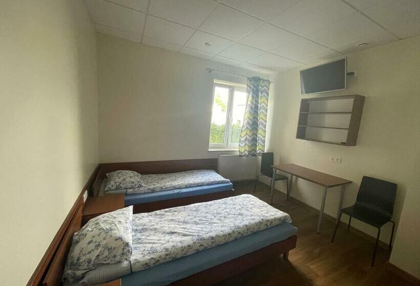 Трехместный Номер Стандарт Совместная Ванная, Anna Noclegi