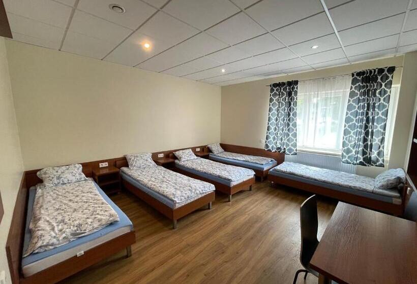 Семейный Номер, Anna Noclegi