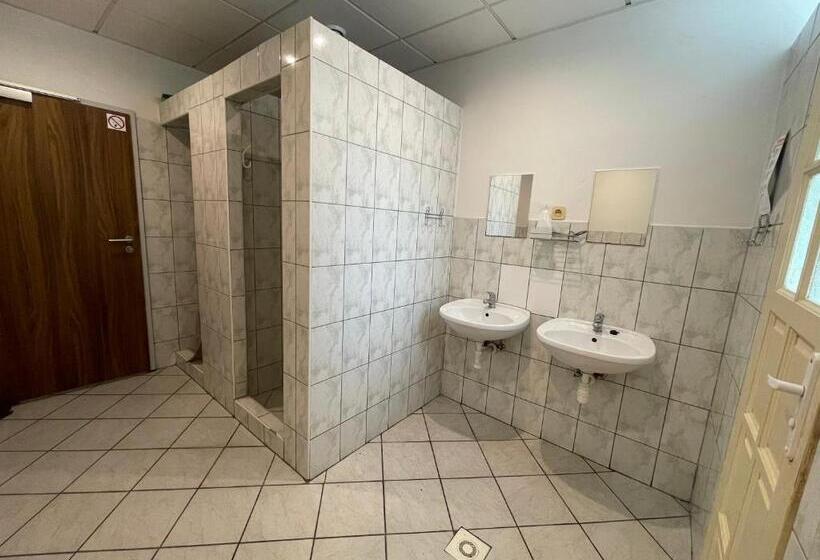 Номер Стандарт, Anna Noclegi