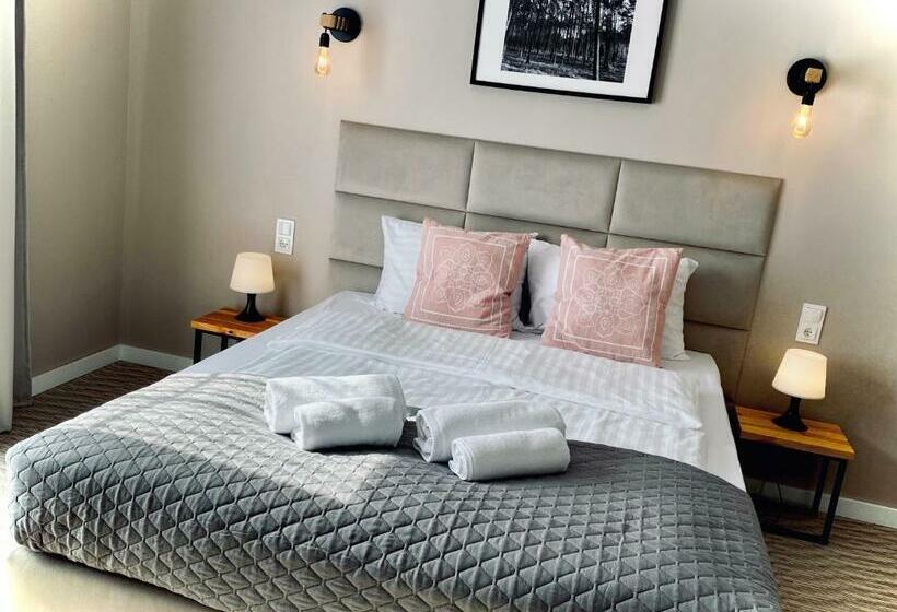 חדר סטנדרט עם טרסה, Branica No. 25