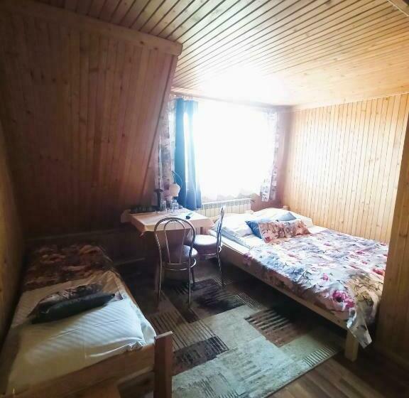 غرفة قياسية ثلاثية, Dom Wczasowy Krystyna