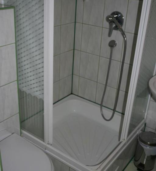 غرفة قياسية, Dom Wczasowy Krystyna