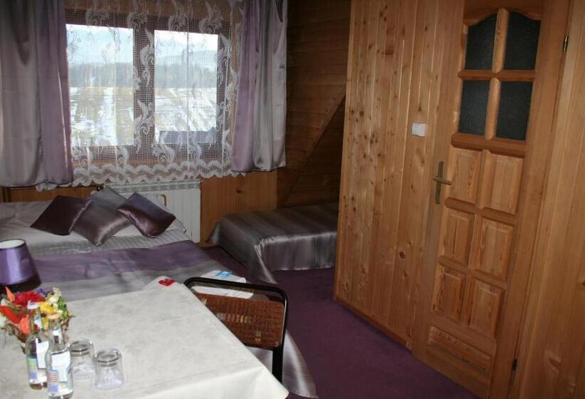 غرفة قياسية, Dom Wczasowy Krystyna