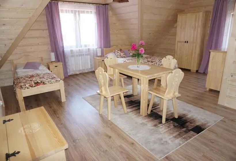 Huoneisto 1 Makuuhuone Parveke, Dom Wczasowy Krystyna