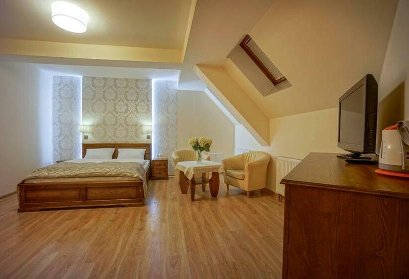 חדר סטנדרט, Jawor