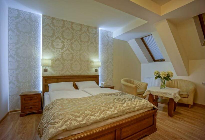 חדר סטנדרט, Jawor