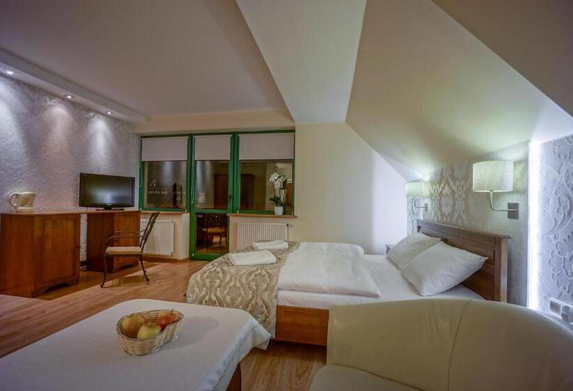 חדר סטנדרט, Jawor