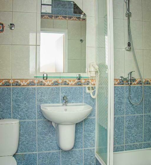 اتاق استاندارد یک نفره, Savoy