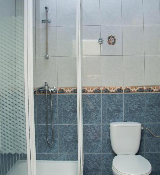 اتاق سوپریور, Savoy