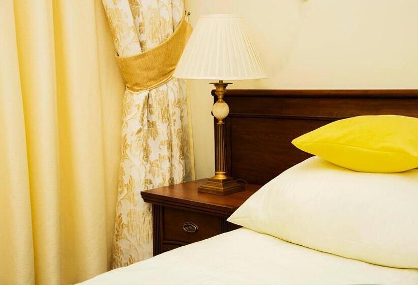 آپارتمان 1 خوابه, Savoy