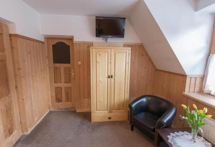 اتاق استاندارد سه نفره, Zakątek Pod Smrekami