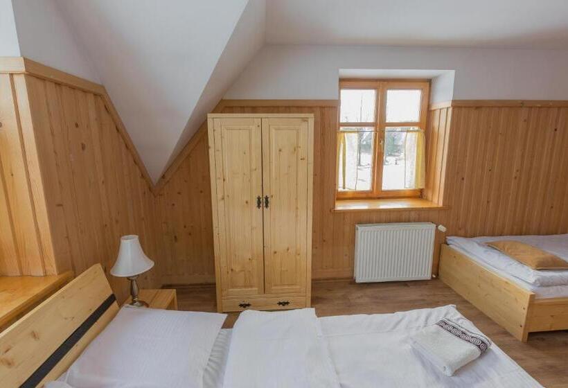 اتاق استاندارد سه نفره, Zakątek Pod Smrekami