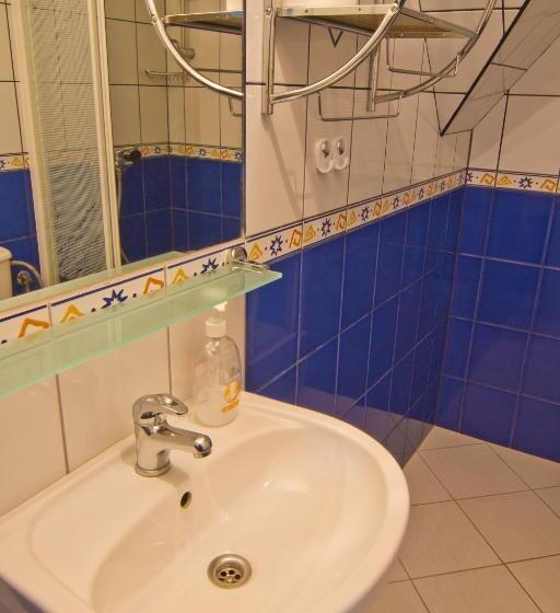 اتاق استاندارد چهار تخته, Zakątek Pod Smrekami