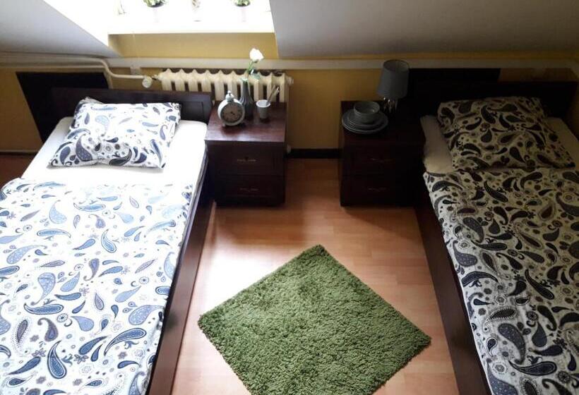اتاق استاندارد, Hostel Pałacyk