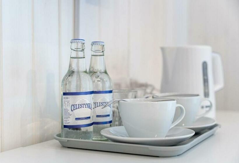 غرفة قياسية ثلاثية, Apartamenty Defala I Strefa Relaksu Natural Touch