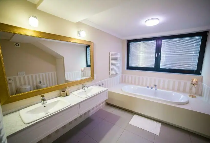1 Schlafzimmer Apartment, Avangarda