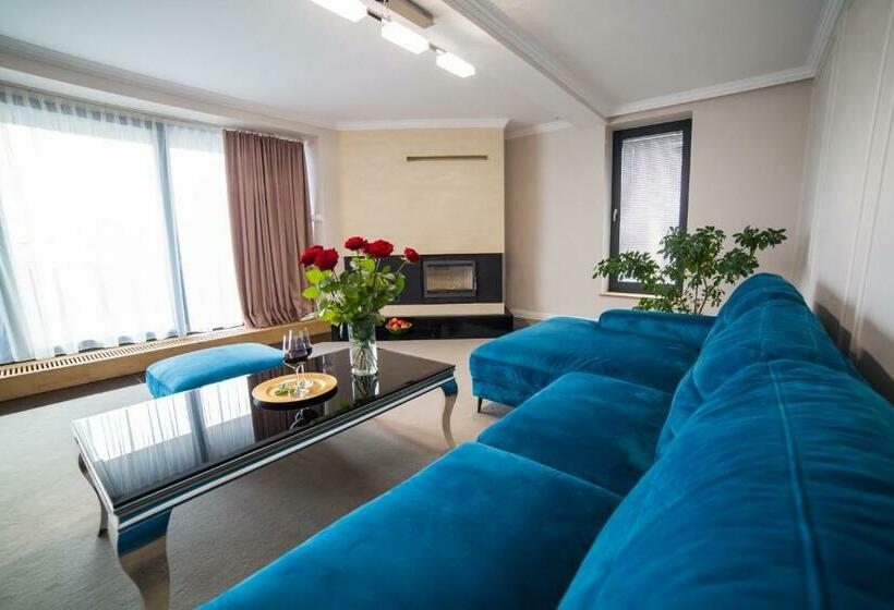 Апартаменты 1 Спальня, Avangarda