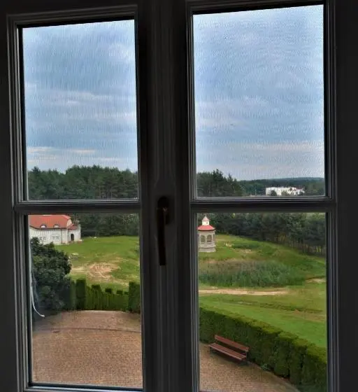Standard Kolmen Hengen Huone, Dwor Osieczek
