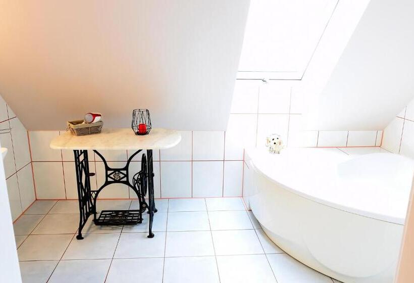 חדר סטנדרט עם מרפסת, Guest House Wiejska Sielanka