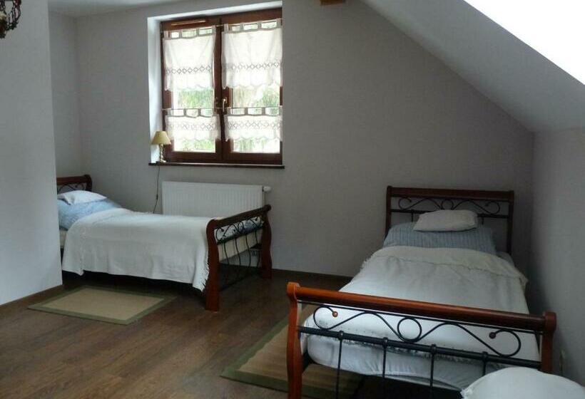 家庭间, Kurnik Polski Agroturystyka