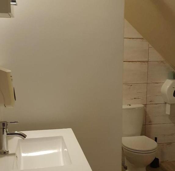 带阳台标准四人间, Kurnik Polski Agroturystyka