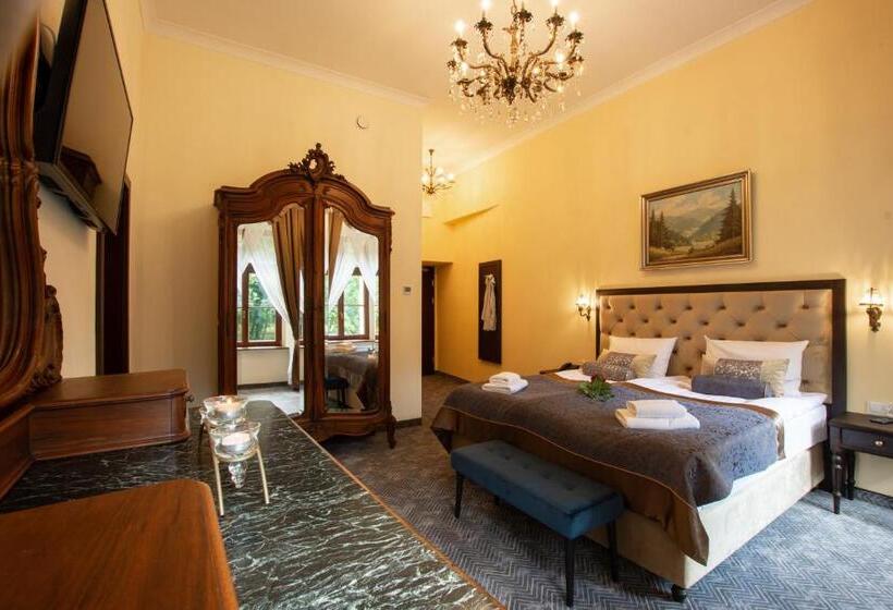 סוויטה, Pałac Lubiechowa Jelenia Góra  Riesengebirge