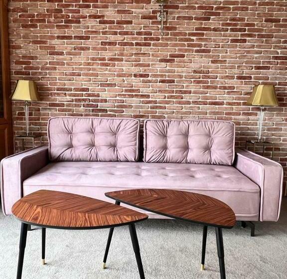 דירת חדר עם טרסה, Przystań