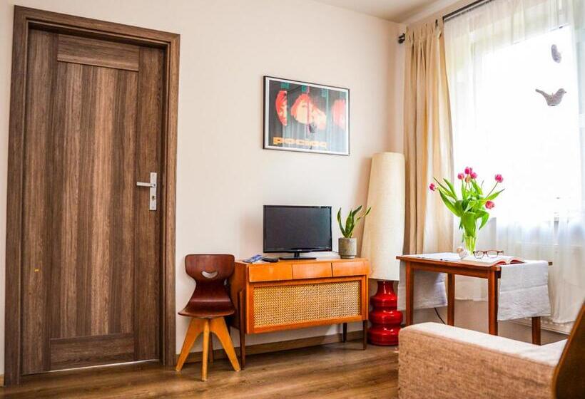 חדר סטנדרט, Willa Tużur