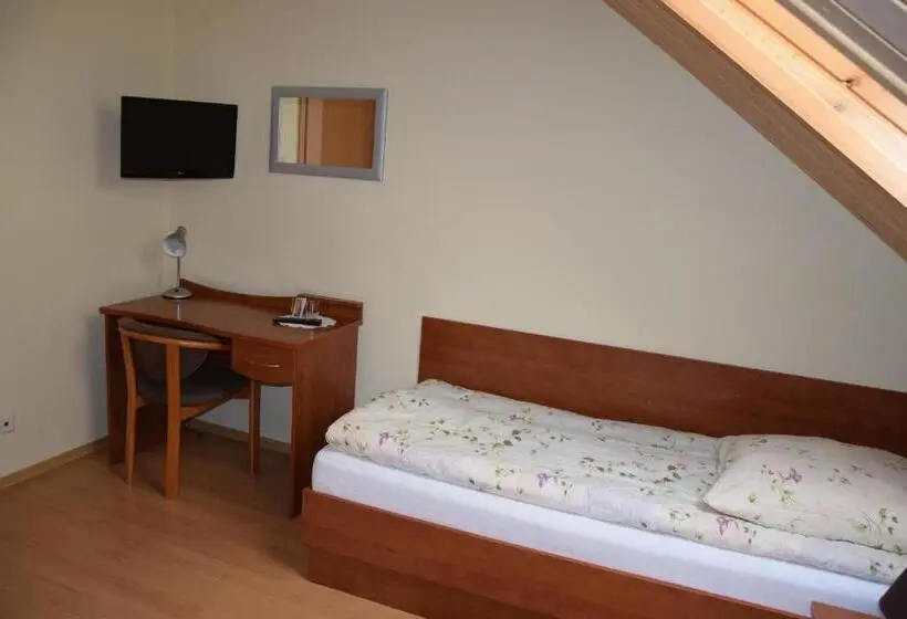 Standard Yhden Hengen Huone, Inter Bar Motel