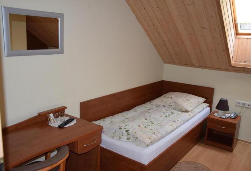 اتاق استاندارد یک نفره, Inter Bar Motel